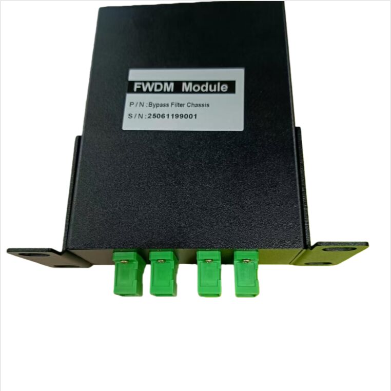 FWDM LGX Box Bypass Fliter Chassis bypass 1650nm T1260-1580nm R1630-1670nm składa się z 2 filtrów FWDM Centralne długości fali 1310,1550,1650nm